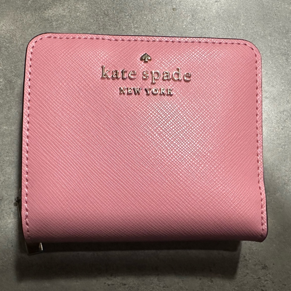 COPY - Small Kate Spade wallet Pink